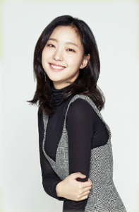 キムゴウンさん(トッケビのチウンタク役)の魅力を徹底紹介!演技力とメイク・ファッションにも注目の超愛されキャラ!