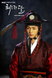 太陽を抱く月のウンはヨヌが好き?ウンの恋心を徹底解剖!